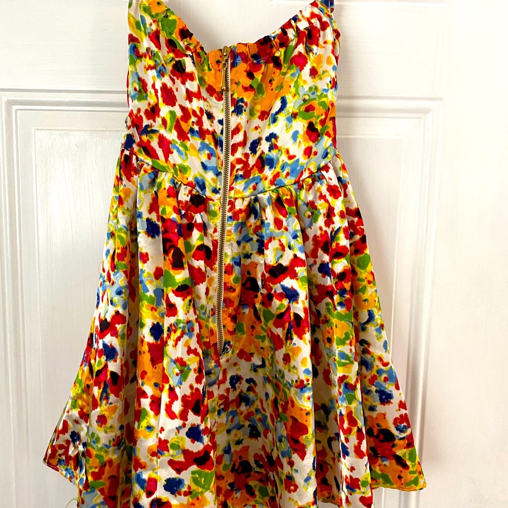 Steve Madden size small satin “like” 100% polyester